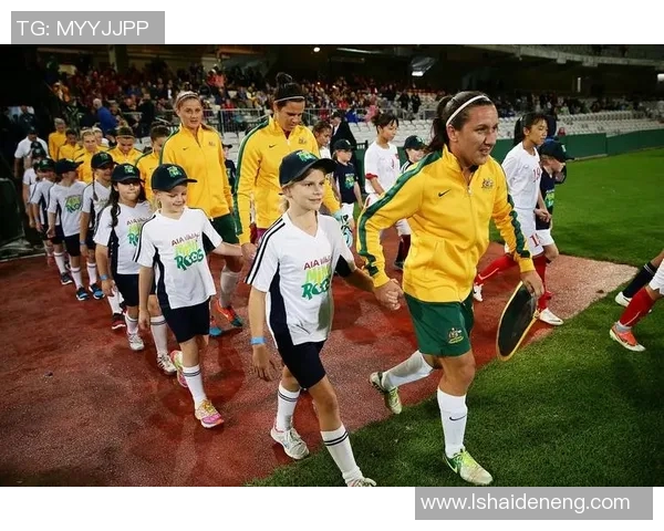 足球明星风采大揭秘让我们一起走近绿茵场上的传奇球员